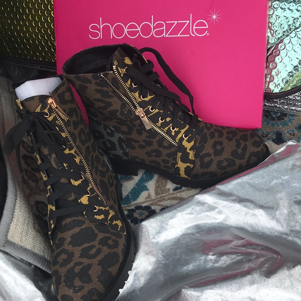 Shoe Dazzle Boots - Picture 3 of 4
